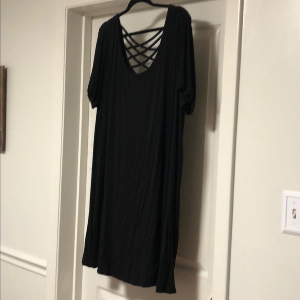 Terra & Skye black dress